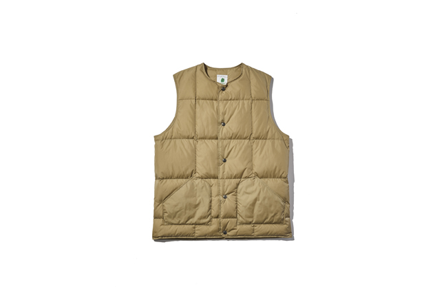 821006_LIGHT DOWN VEST_Vtan.jpg